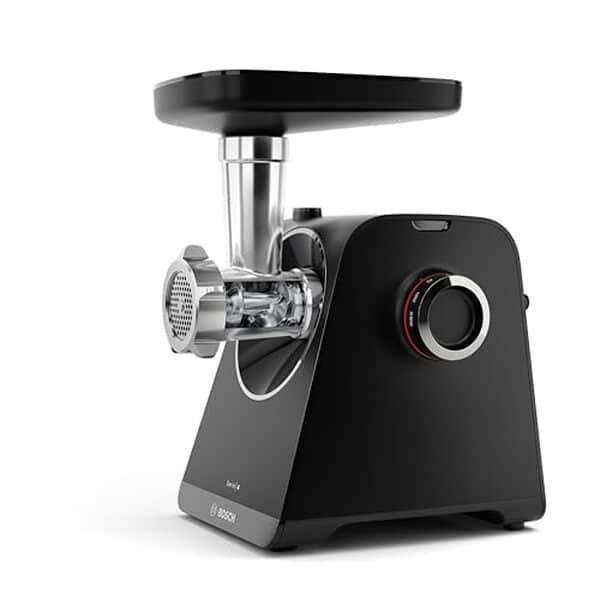 Découvrez notre évaluation complète du hachoir à viande Bosch MFWS440B : performance, puissance de 1900 W et praticité en cuisine