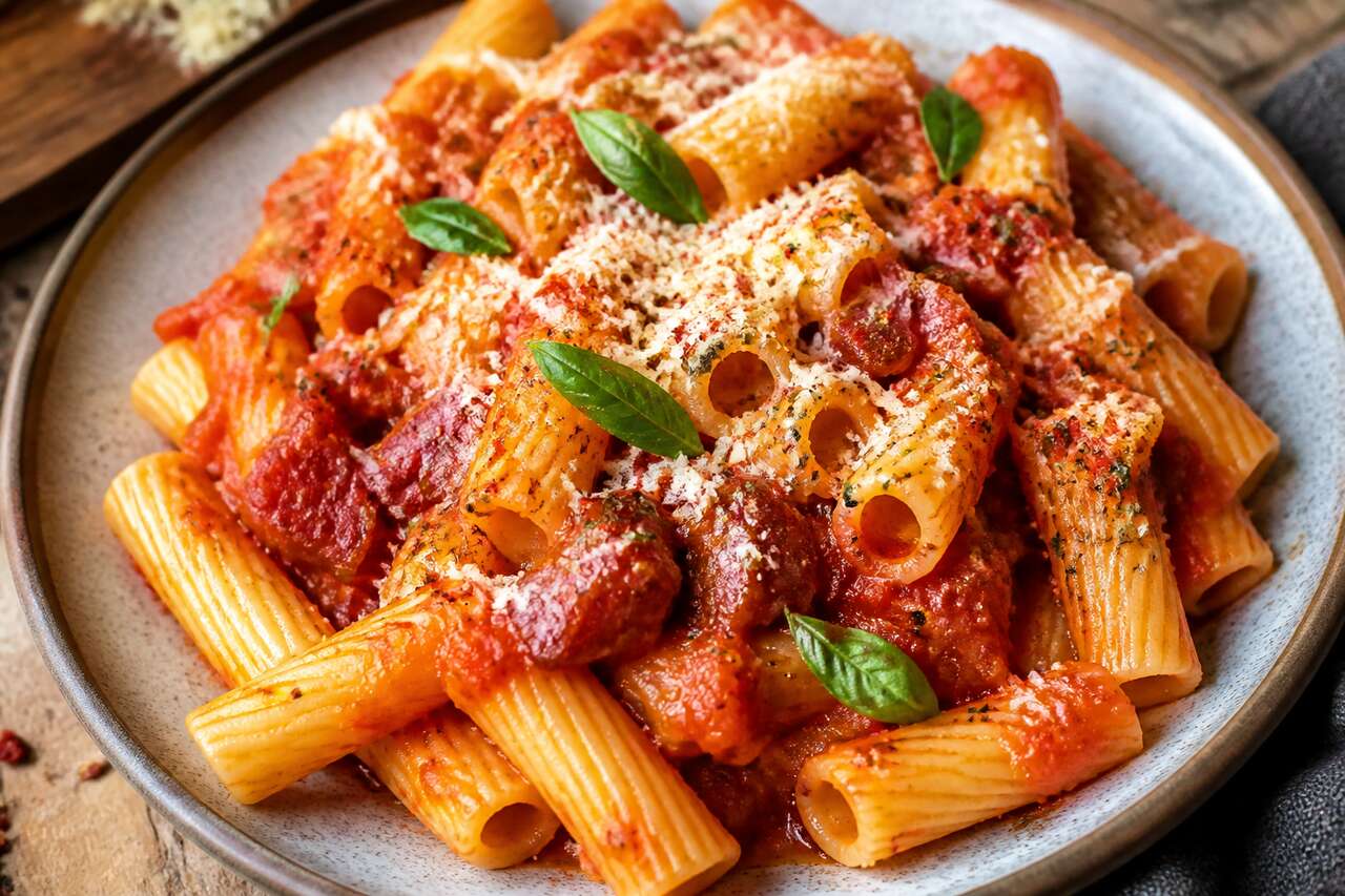 Recette facile de pâtes aux lardons et tomates