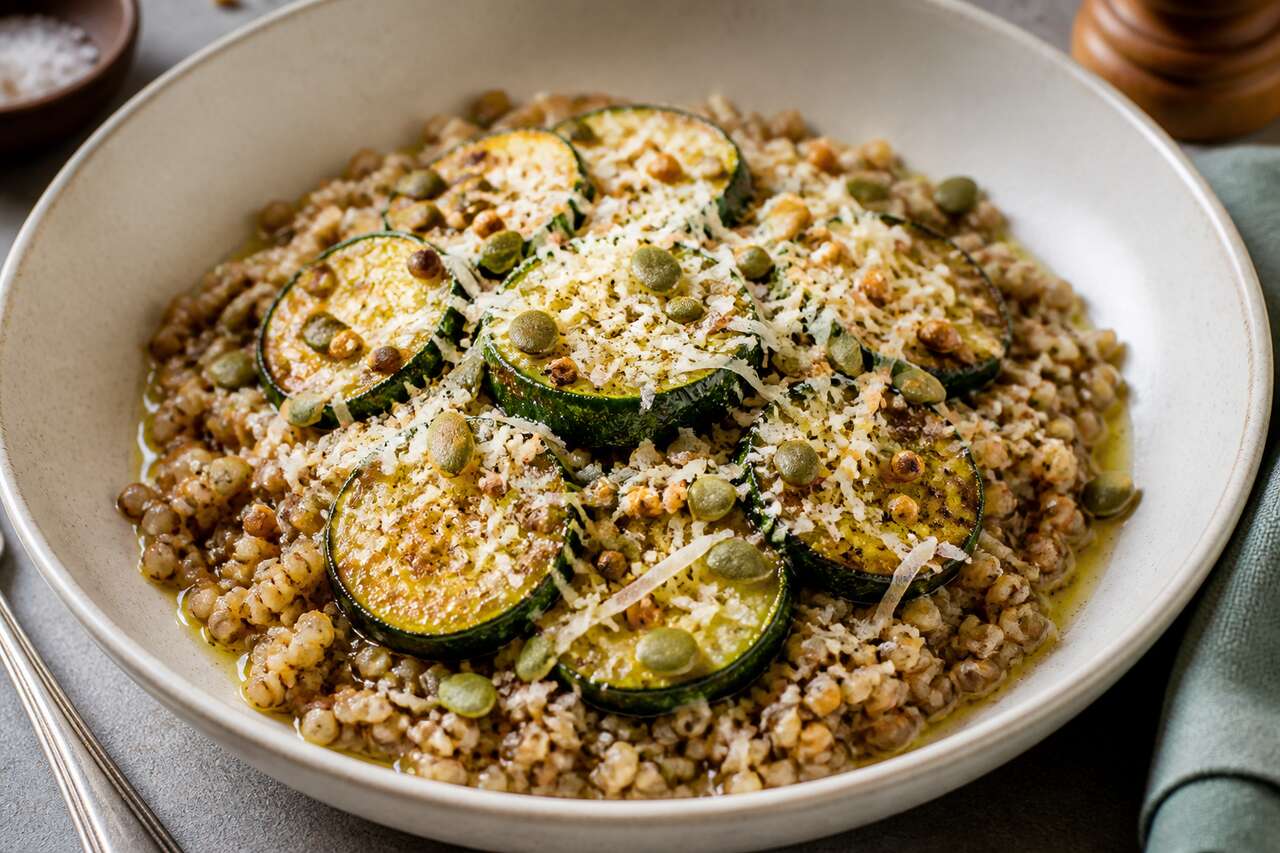 Recette de porridge salé au sarrasin et sa poêlée de courgettes